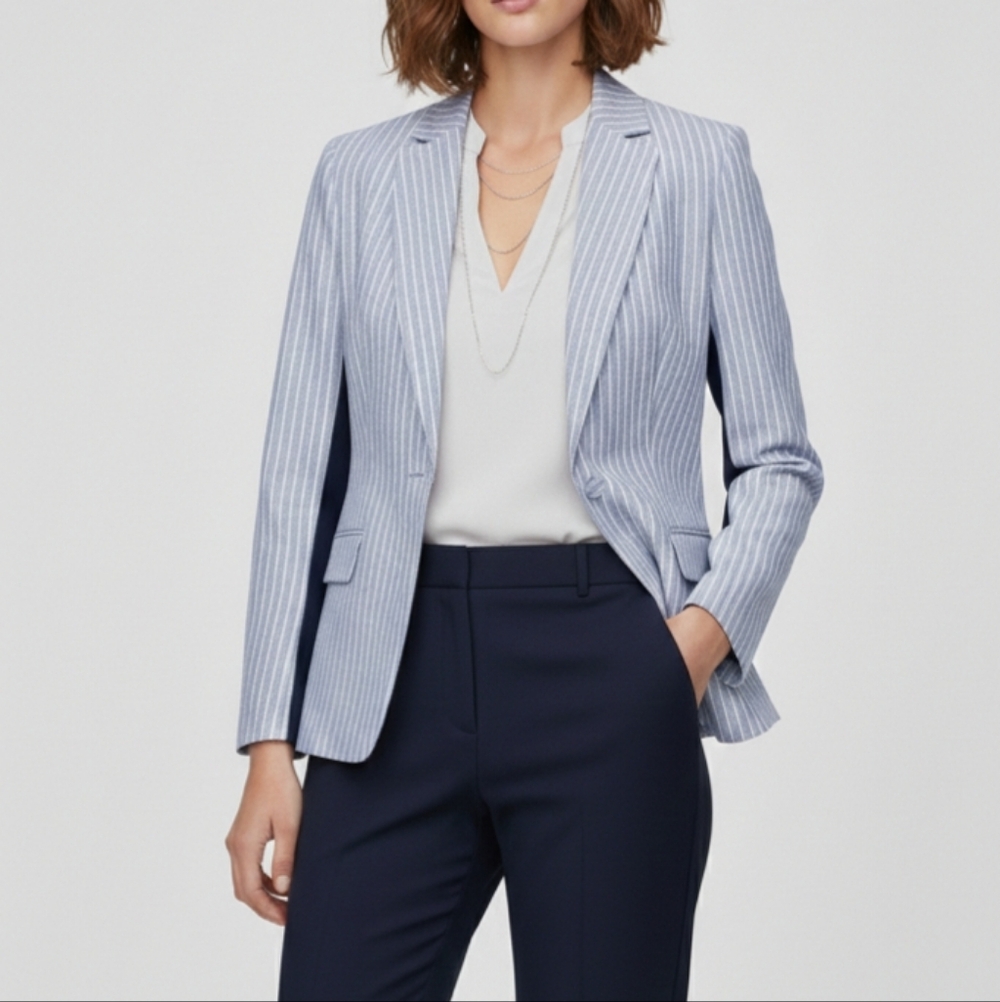 🍓NWOT Beautiful BCBGMXAZRIA Stripe Blazer